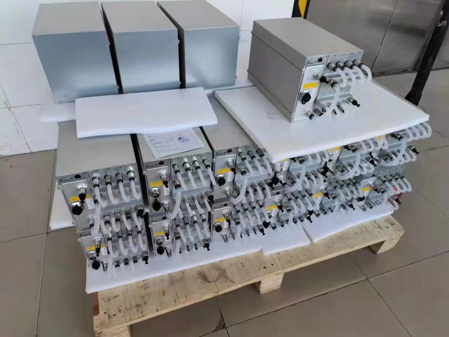 Bitmain Antminer S19 Pro+Hydro (191-257Th)